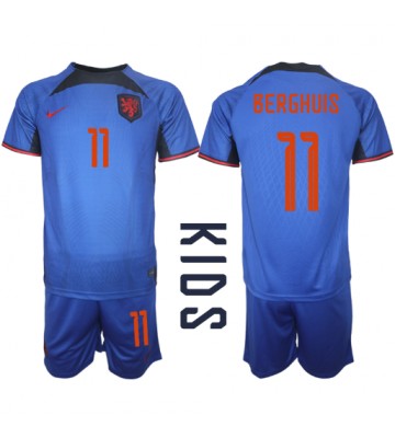 Maillot de foot Pays-Bas Steven Berghuis #11 Extérieur enfant Monde 2022 Manches Courte (+ pantalon court)
